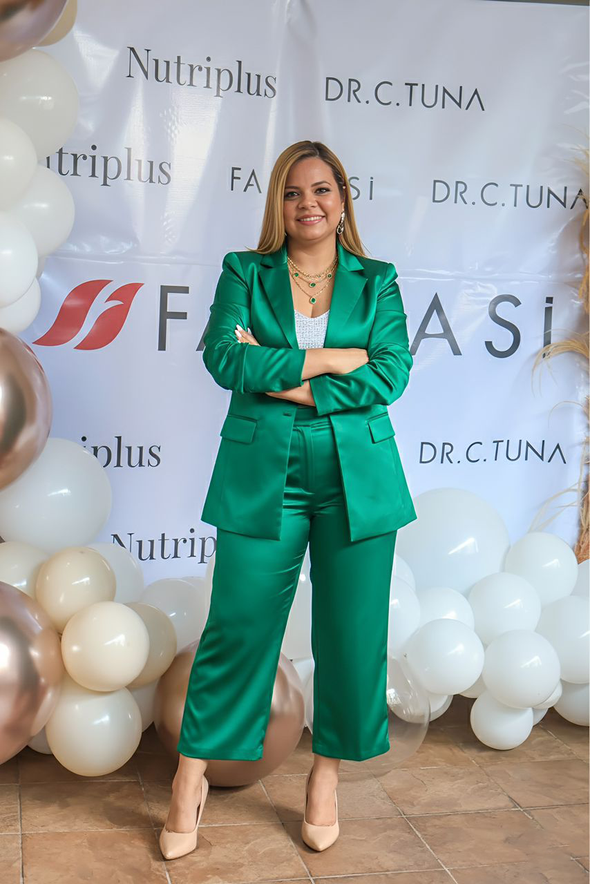 raimary zambrano director platinium